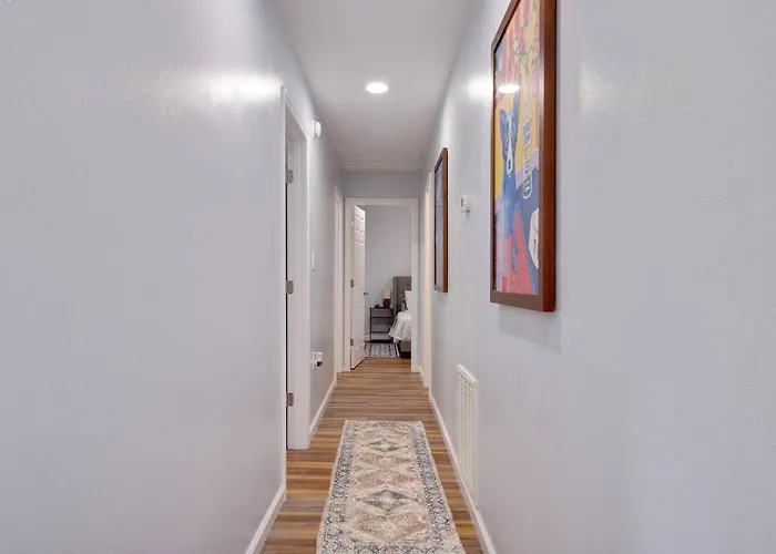 Acadiana 3br Freetown W/parking For 6 *