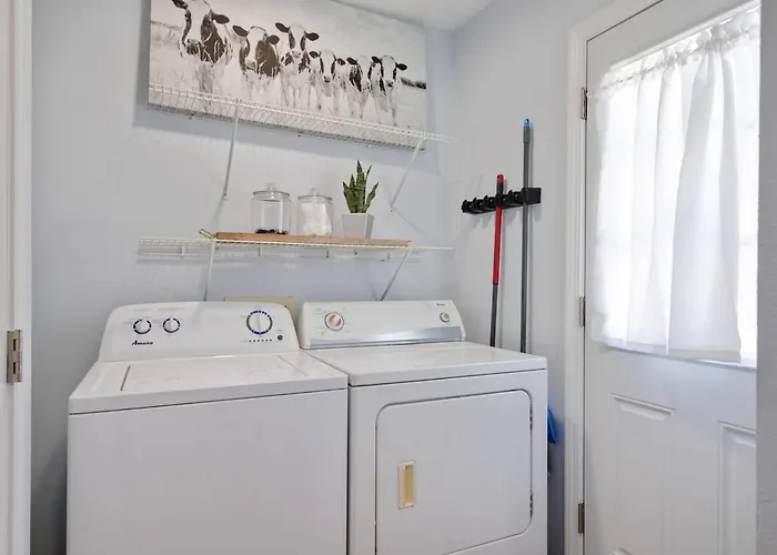 Acadiana 3br Freetown W/parking For 6 Lafayette